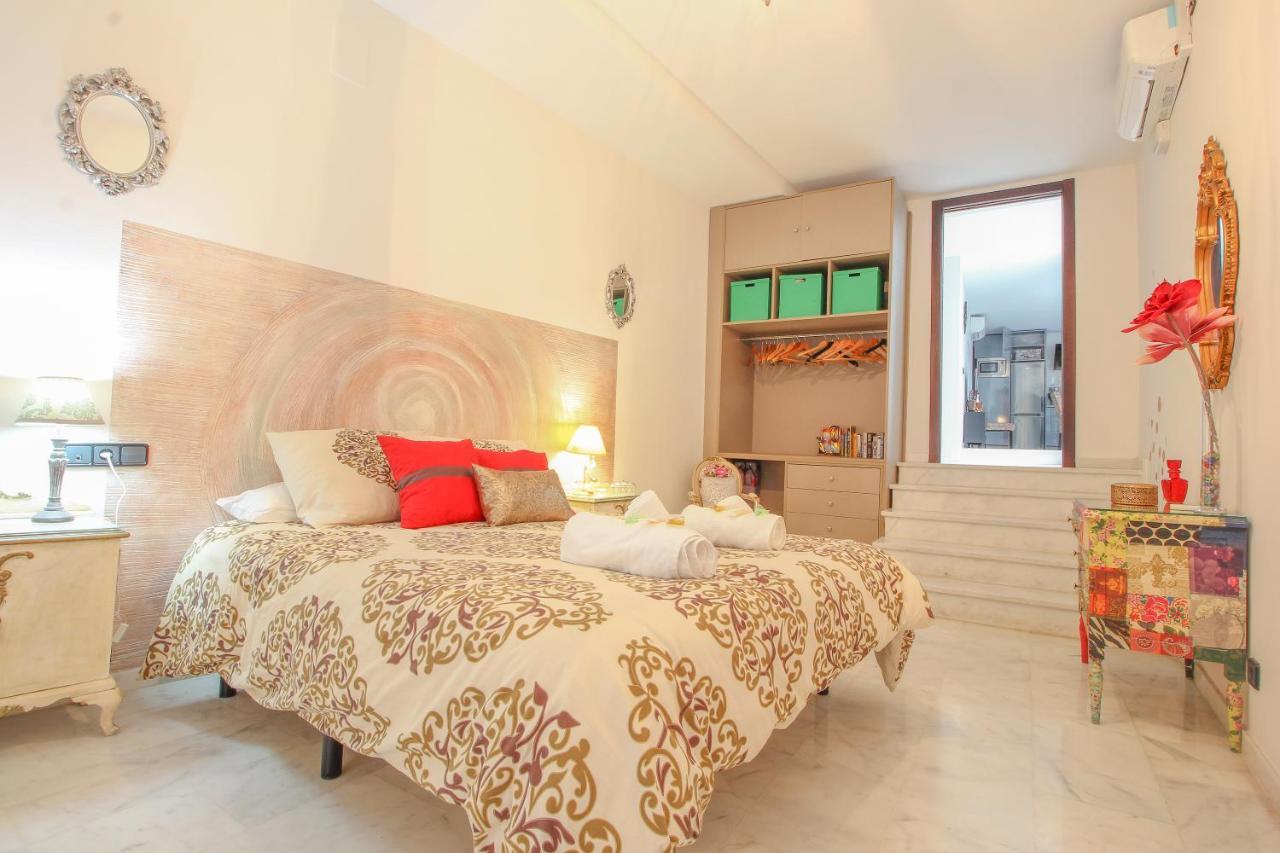 Apartamento Livia Junto A La Catedral Apartamento Sevilha Exterior foto
